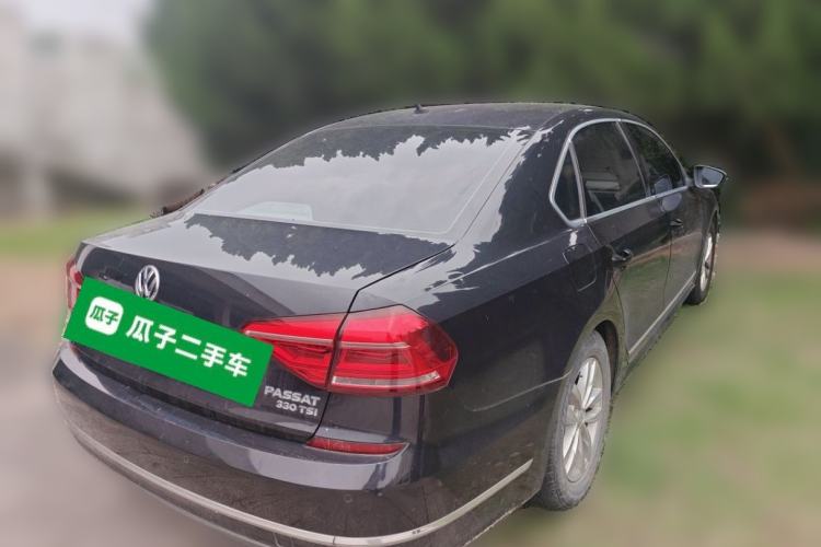 Used Volkswagen Passat 2016 330TSI DSG Luxury Edition Rear Right 45 Deg
