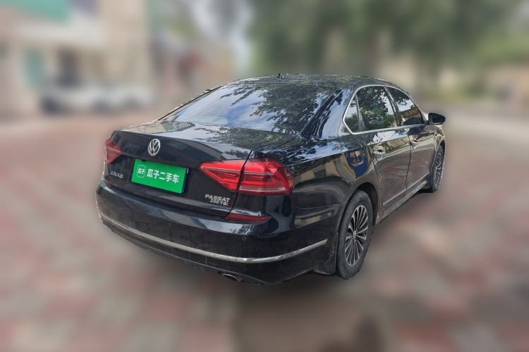 Used Volkswagen Passat 2016 330TSI DSG Luxury Edition Rear Right 45 Deg
