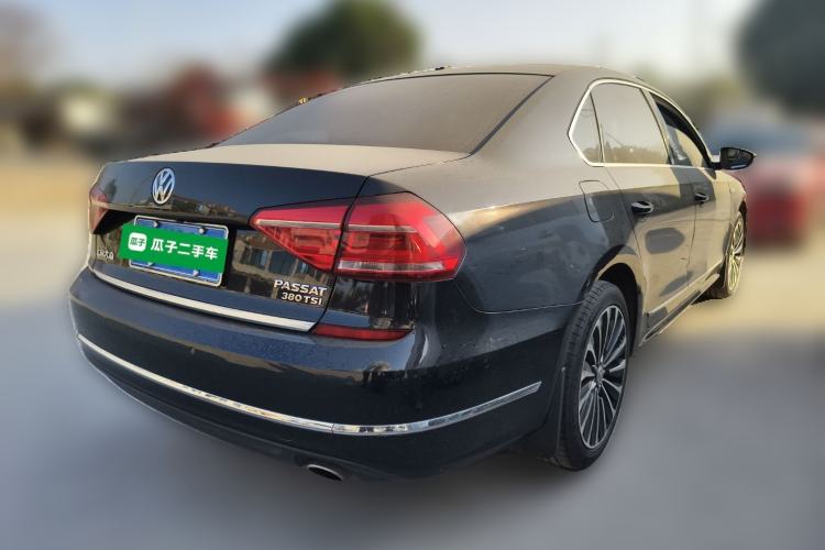 Used Volkswagen Passat 2016 380TSI DSG Ultimate Edition Rear Right 45 Deg