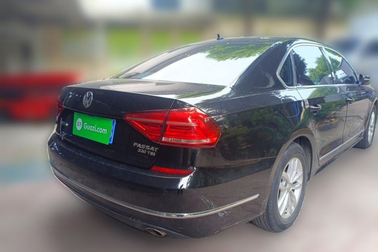 Used Volkswagen Passat 2016 330TSI DSG Luxury Edition Rear Right 45 Deg