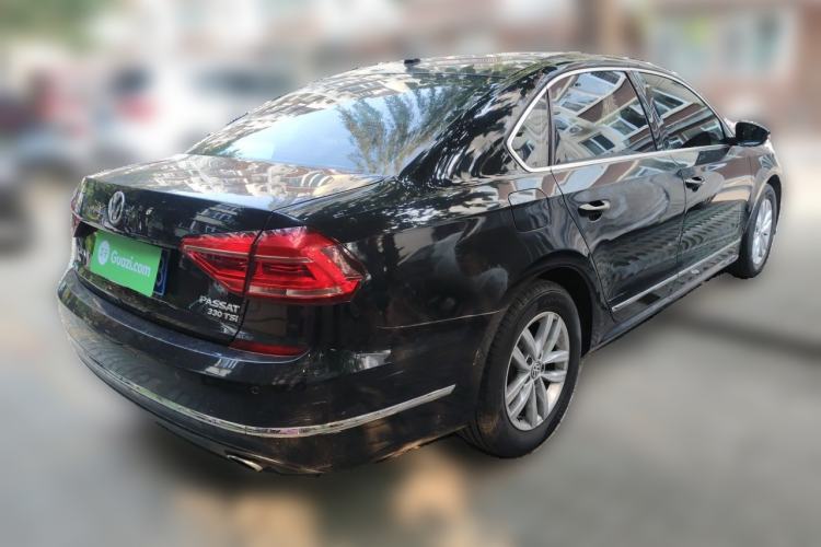 Used Volkswagen Passat 2016 330TSI DSG Luxury Edition Rear Right 45 Deg