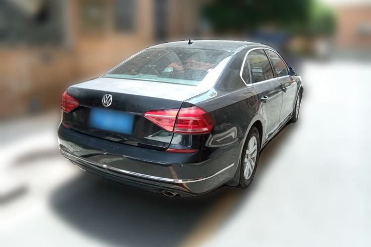 Used Volkswagen Passat 2016 330TSI DSG Luxury Edition Rear Right 45 Deg