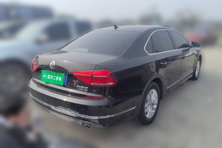 Used Volkswagen Passat 2016 330TSI DSG Luxury Edition Rear Right 45 Deg