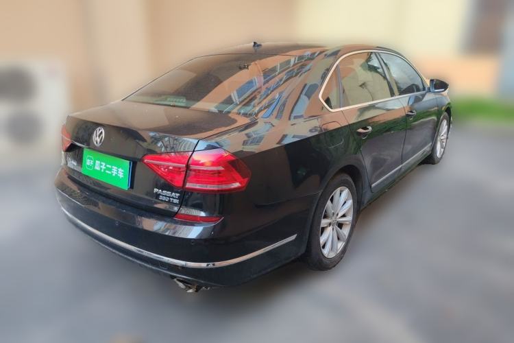 Used Volkswagen Passat 2016 330TSI DSG Luxury Edition Rear Right 45 Deg