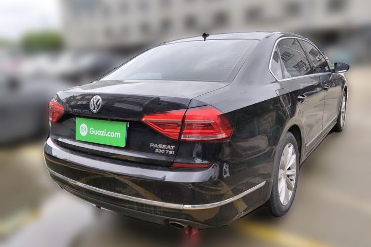 Used Volkswagen Passat 2016 330TSI DSG Luxury Edition Rear Right 45 Deg