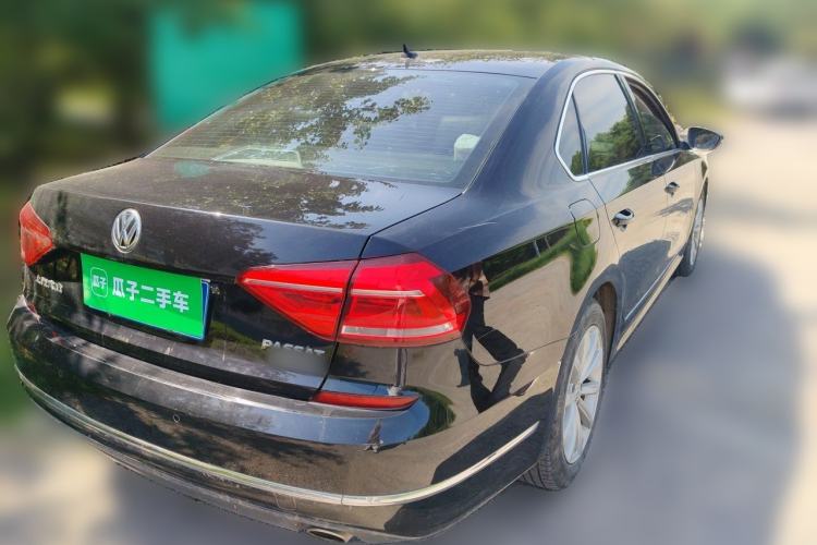 Used Volkswagen Passat 2016 330TSI DSG Luxury Edition Rear Right 45 Deg
