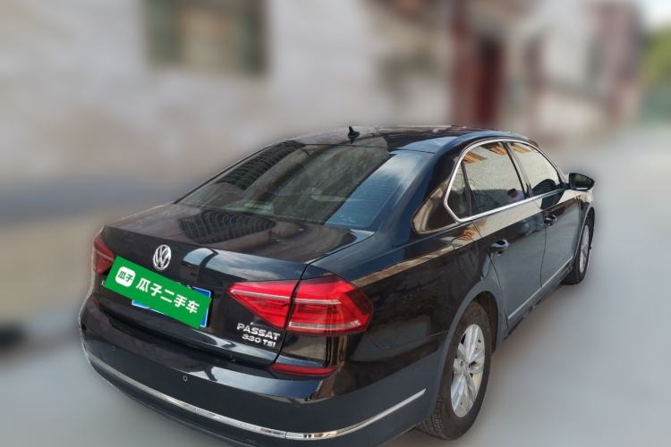 Used Volkswagen Passat 2016 330TSI DSG Luxury Edition Rear Right 45 Deg