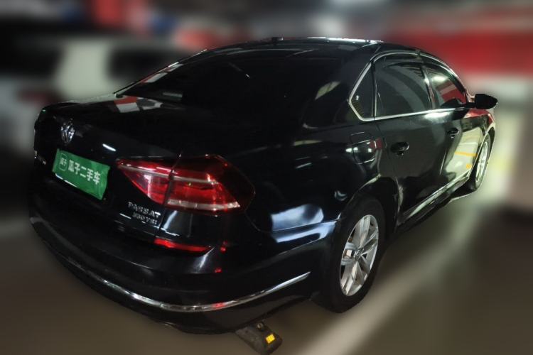 Used Volkswagen Passat 2016 330TSI DSG Luxury Edition Rear Right 45 Deg