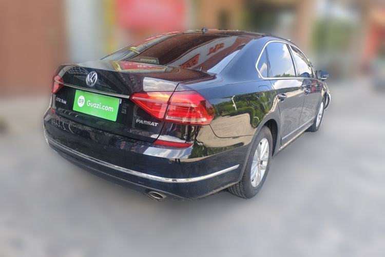 Used Volkswagen Passat 2016 330TSI DSG Luxury Edition Rear Right 45 Deg
