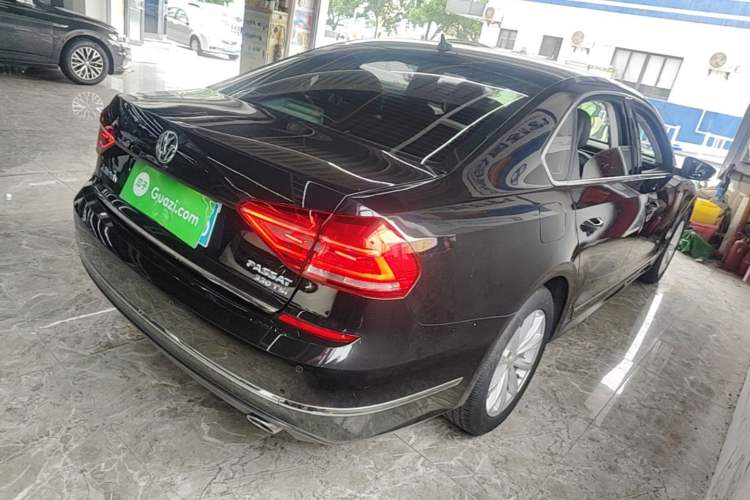 Used Volkswagen Passat 2016 330TSI DSG Prestige Edition Rear Right 45 Deg