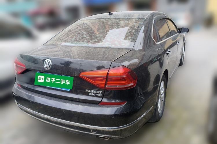 Used Volkswagen Passat 2016 330TSI DSG Luxury Edition Rear Right 45 Deg