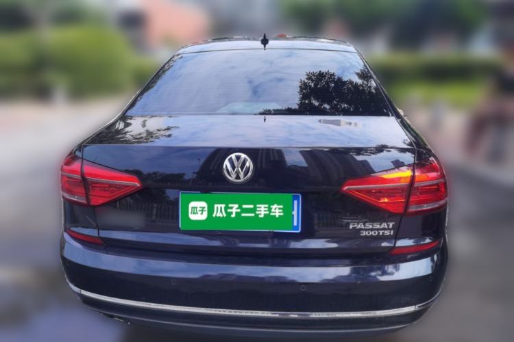 Used Volkswagen Passat 2016 330TSI DSG Luxury Edition Rear