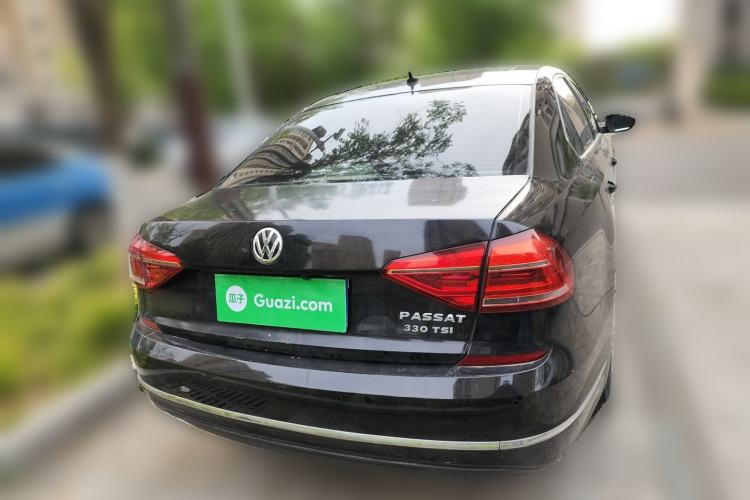 Used Volkswagen Passat 2016 330TSI DSG Luxury Edition Rear