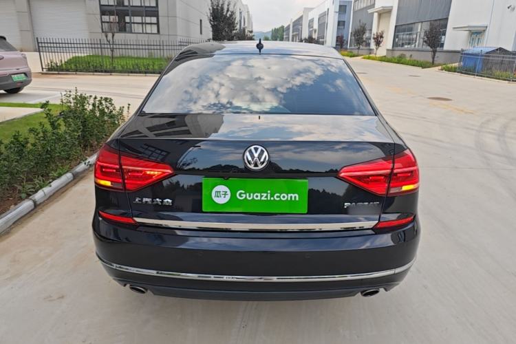Used Volkswagen Passat 2016 330TSI DSG Luxury Edition Rear