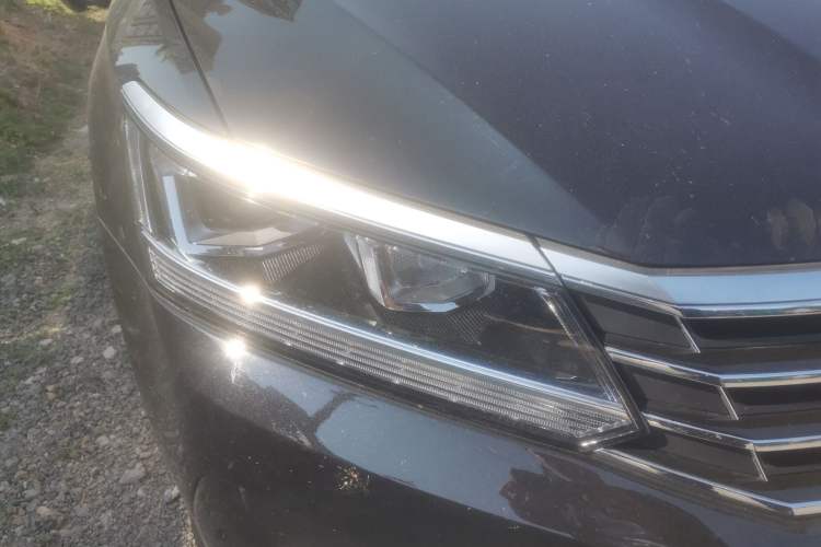 Used Volkswagen Passat 2016 280TSI DSG Prestige Edition Right Front Headlight