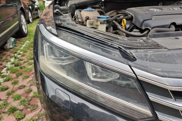 Used Volkswagen Passat 2016 330TSI DSG Prestige Edition Right Front Headlight