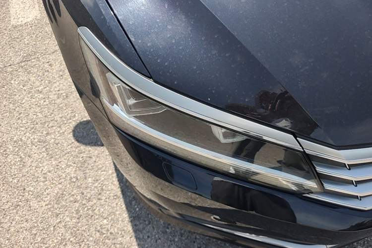 Used Volkswagen Passat 2016 330TSI DSG Prestige Edition Right Front Headlight