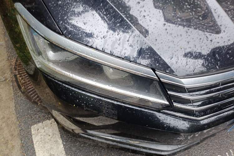 Used Volkswagen Passat 2016 330TSI DSG Luxury Edition Right Front Headlight
