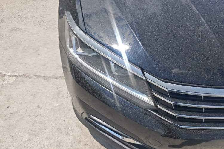 Used Volkswagen Passat 2016 280TSI DSG Prestige Edition Right Front Headlight