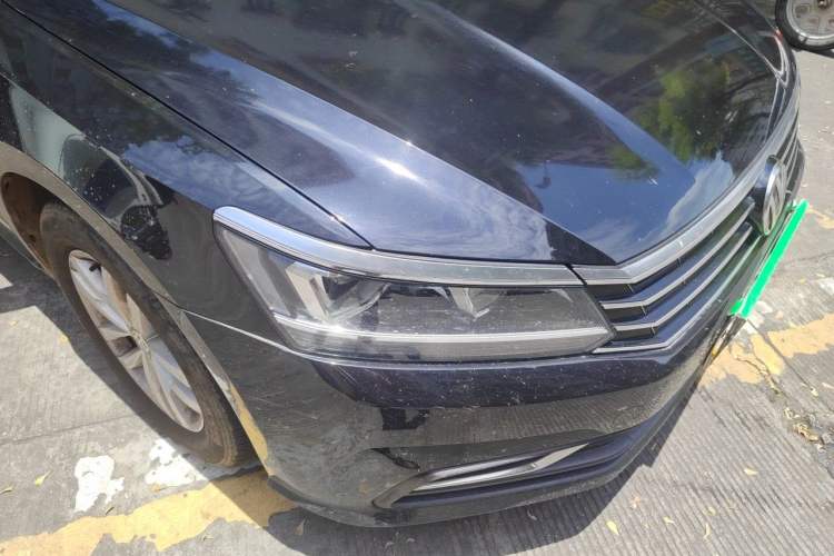 Used Volkswagen Passat 2016 280TSI DSG Prestige Edition Right Front Headlight