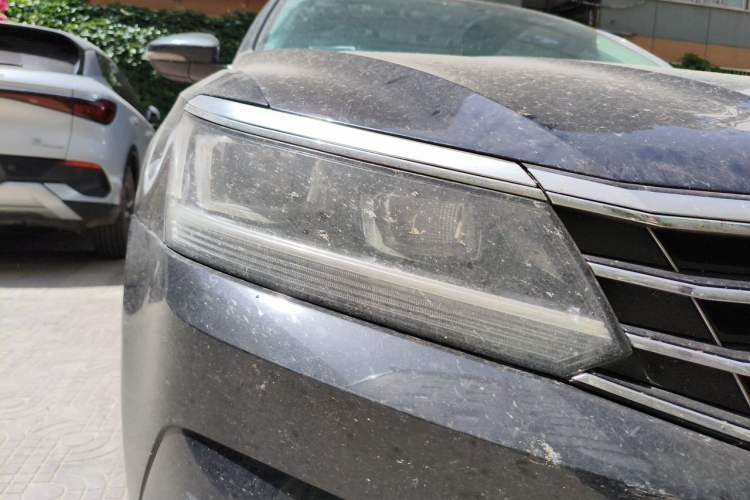 Used Volkswagen Passat 2016 330TSI DSG Luxury Edition Right Front Headlight
