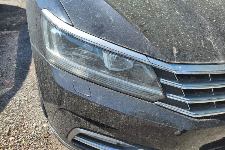 Used Volkswagen Passat 2016 330TSI DSG Prestige Edition Right Front Headlight