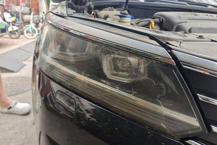 Used Volkswagen Passat 2016 330TSI DSG Prestige Edition Right Front Headlight