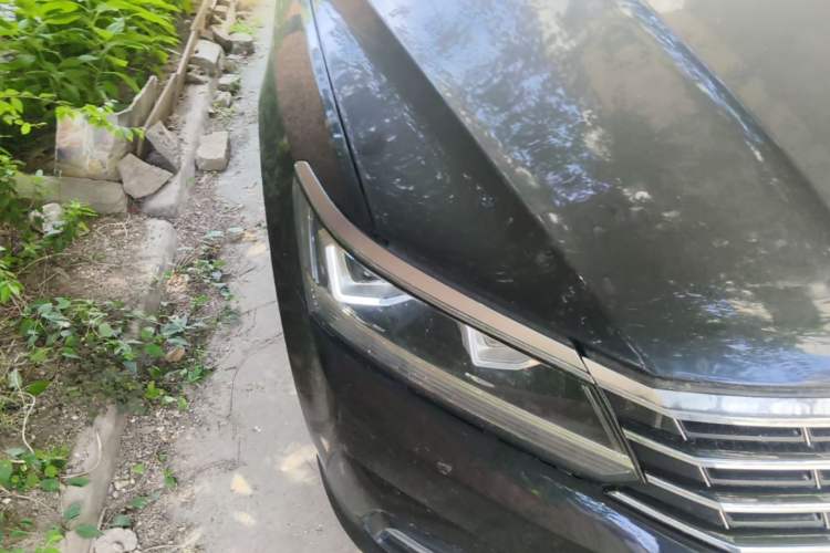 Used Volkswagen Passat 2016 330TSI DSG Luxury Edition Right Front Headlight