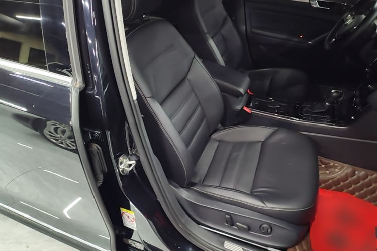 Used Volkswagen Passat 2016 330TSI DSG Prestige Edition Right Front Seat
