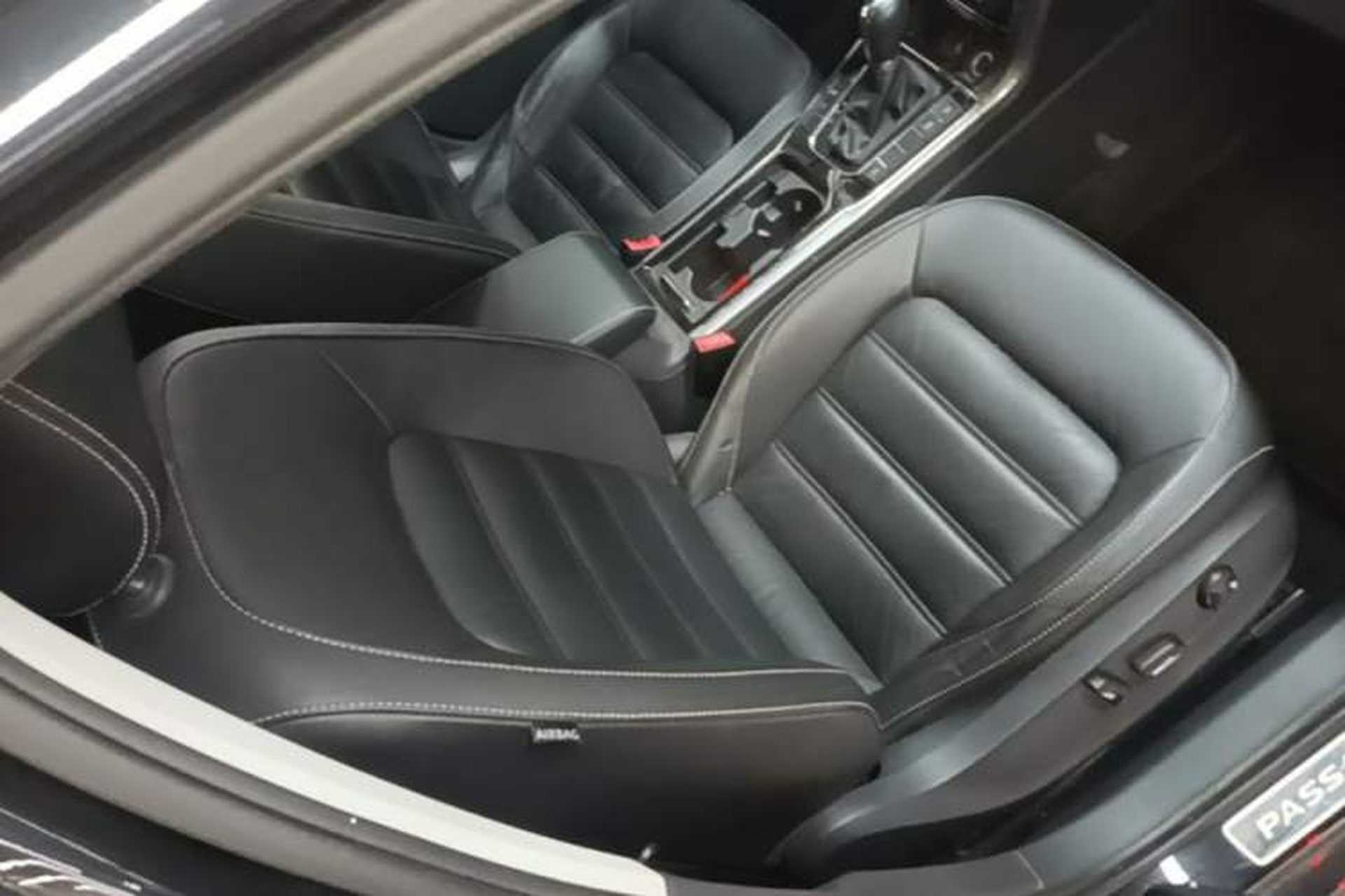 Used Volkswagen Passat 2016 330TSI DSG Luxury Edition Right Front Seat