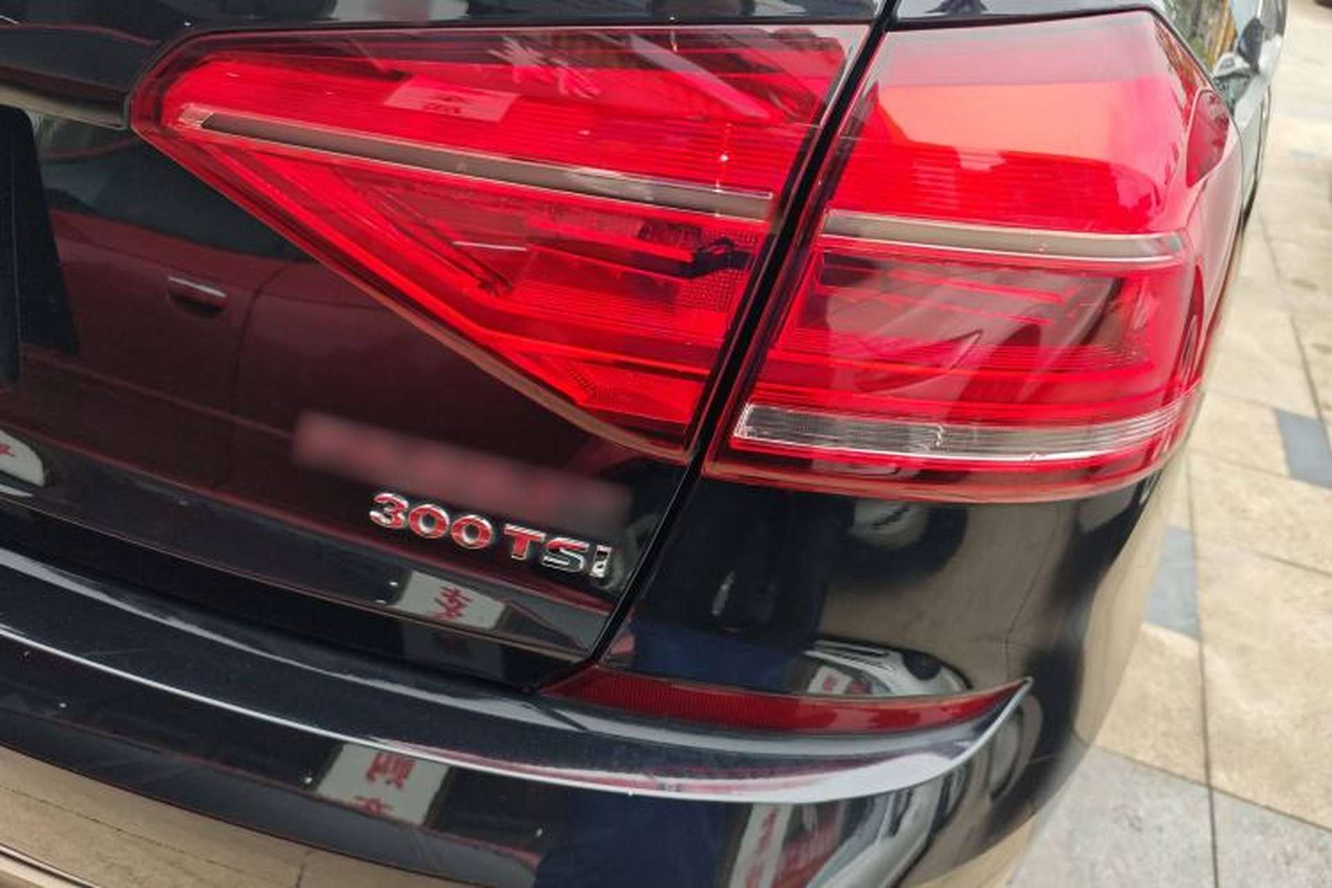 Used Volkswagen Passat 2016 1.8T Government Procurement Version (CEA Engine + 6AT) Right Rear Taillight