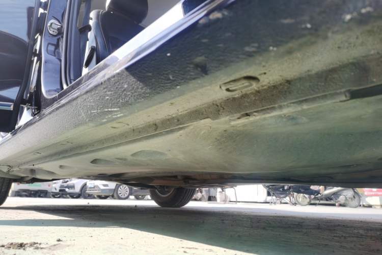 Used Volkswagen Passat 2016 1.8T Government Procurement Version (CEA Engine + 6AT) Right Side Sill