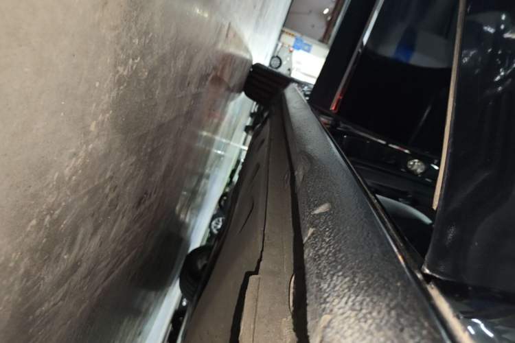 Used Volkswagen Passat 2016 330TSI DSG Prestige Edition Right Side Sill