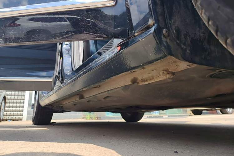 Used Volkswagen Passat 2016 330TSI DSG Luxury Edition Right Side Sill