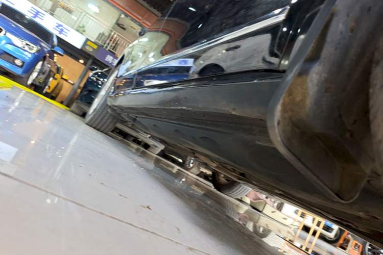Used Volkswagen Passat 2016 330TSI DSG Luxury Edition Right Side Sill