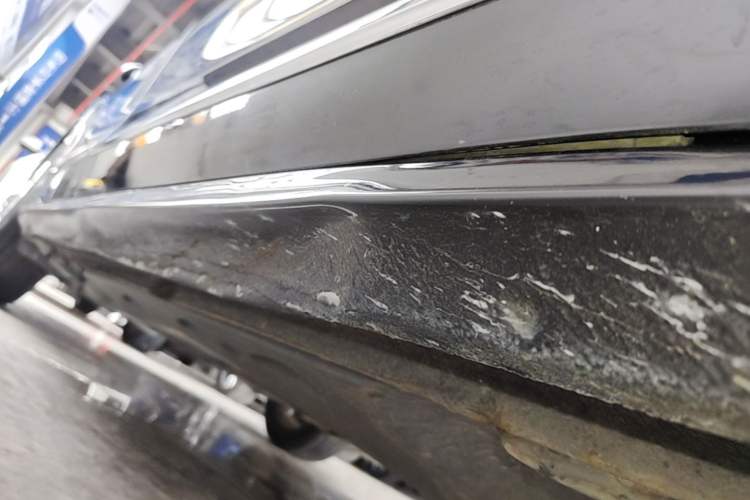 Used Volkswagen Passat 2016 330TSI DSG Prestige Edition Right Side Sill