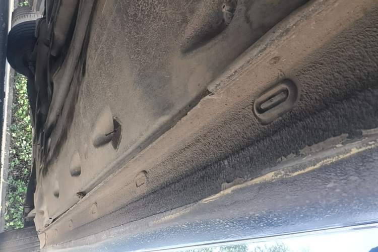 Used Volkswagen Passat 2016 1.8T Government Procurement Version (CEA Engine + 6AT) Right Side Sill