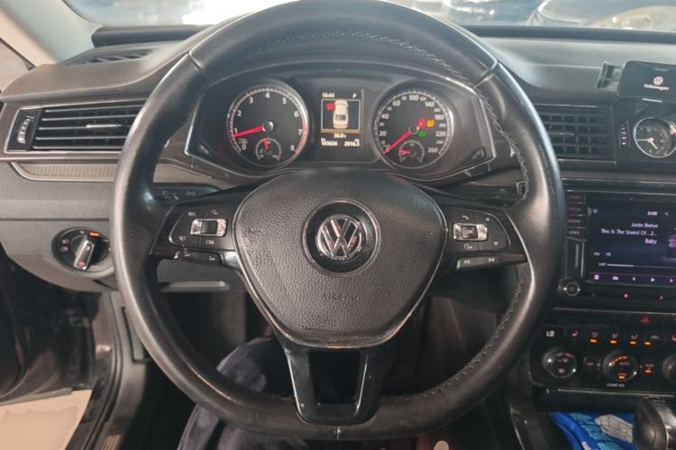 Used Volkswagen Passat 2016 380TSI DSG Prestige Edition Steering Wheel