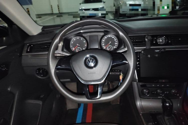 Used Volkswagen Passat 2016 1.8T Government Procurement Version (CEA Engine + 6AT) Steering Wheel