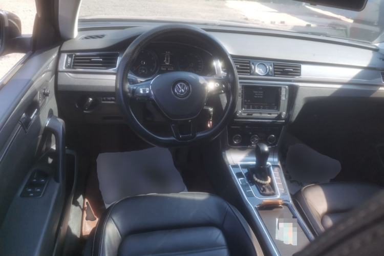 Used Volkswagen Passat 2016 280TSI DSG Prestige Edition Steering Wheel