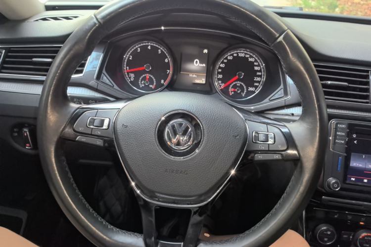 Used Volkswagen Passat 2016 380TSI DSG Prestige Edition Steering Wheel
