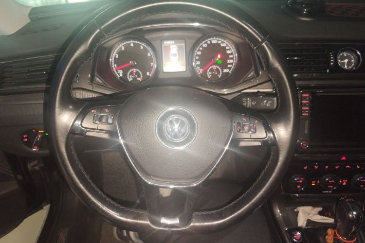 Used Volkswagen Passat 2016 380TSI DSG Prestige Edition Steering Wheel