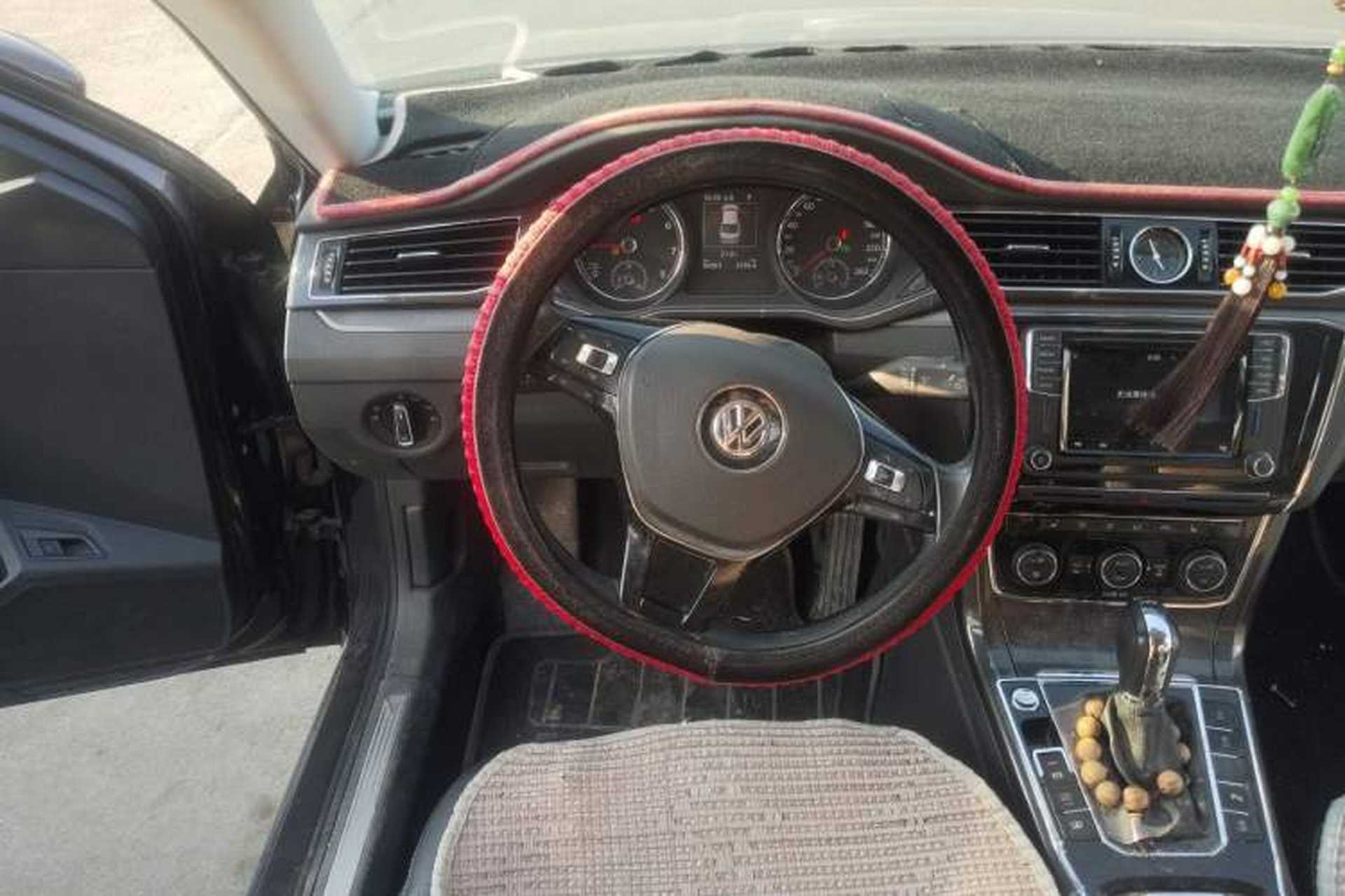 Used Volkswagen Passat 2016 330TSI DSG Prestige Edition Steering Wheel