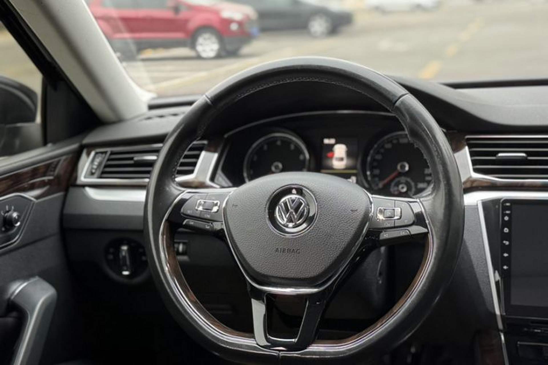 Used Volkswagen Passat 2016 380TSI DSG Ultimate Edition Steering Wheel