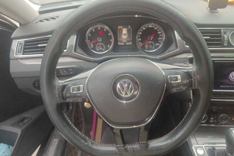 Used Volkswagen Passat 2016 330TSI DSG Prestige Edition Steering Wheel