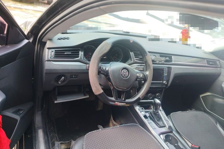 Used Volkswagen Passat 2016 330TSI DSG Prestige Edition Steering Wheel
