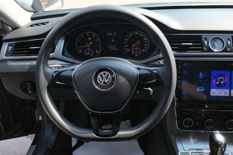 Used Volkswagen Passat 2016 1.8T Government Procurement Version (CEA Engine + 6AT) Steering Wheel