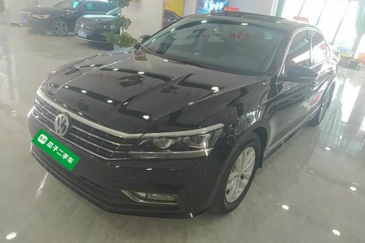 Used Volkswagen Passat 2016 330TSI DSG Luxury Edition Guazi used car, China used car export, Used car for sale, Used  cars, Cheapest cars for sale