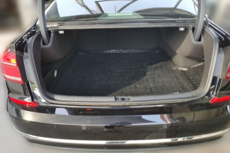 Used Volkswagen Passat 2016 330TSI DSG Prestige Edition Trunk