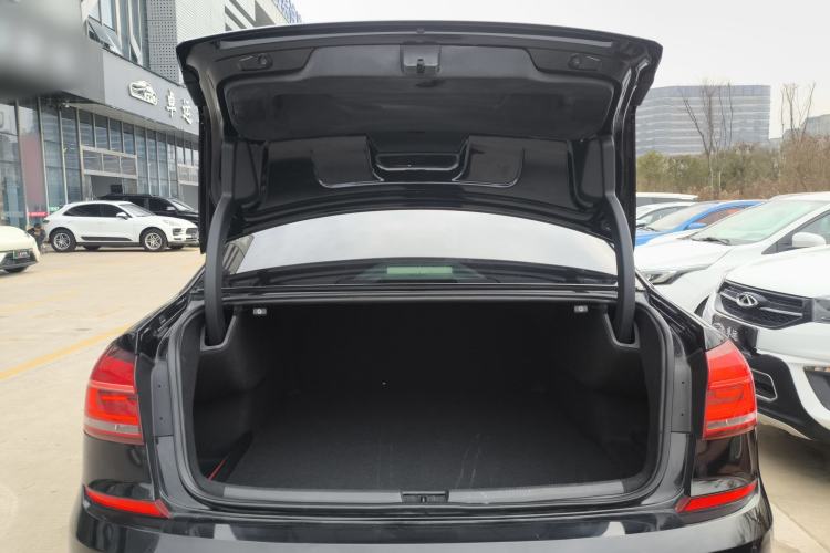 Used Volkswagen Passat 2016 330TSI DSG Prestige Edition Trunk